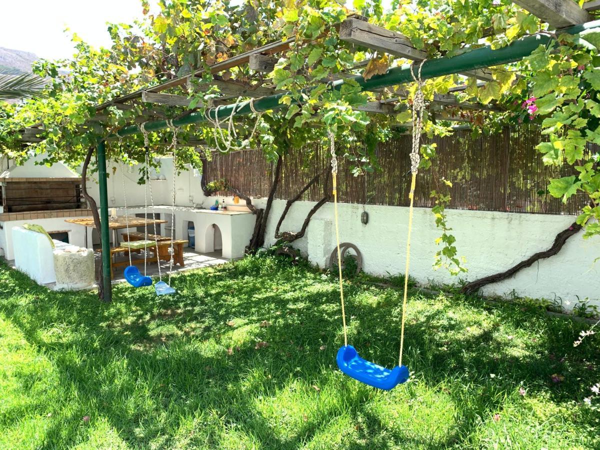פארוס Rodia Studios & Apartments מראה חיצוני תמונה