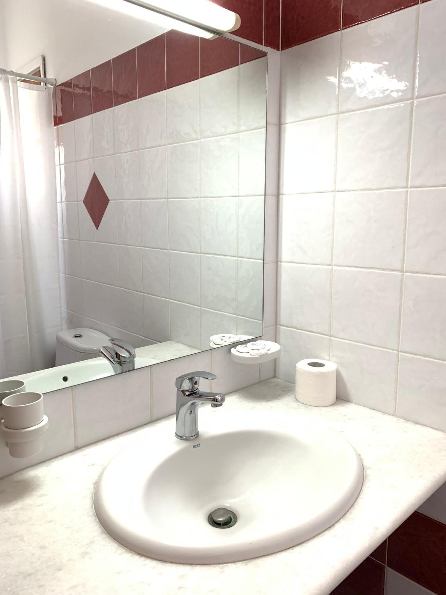 פארוס Rodia Studios & Apartments מראה חיצוני תמונה
