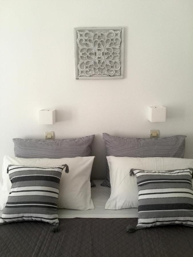 פארוס Rodia Studios & Apartments מראה חיצוני תמונה