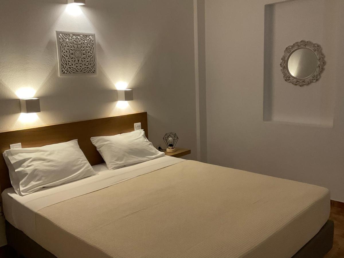 פארוס Rodia Studios & Apartments מראה חיצוני תמונה