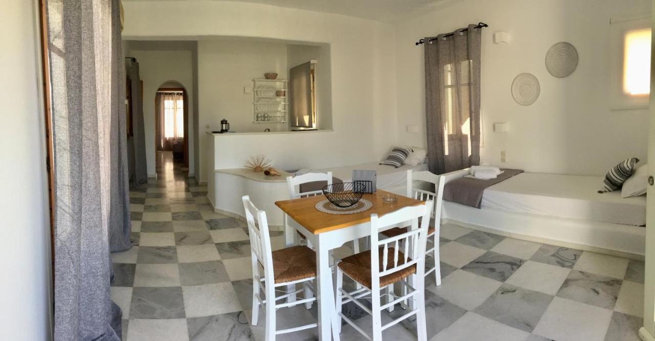 פארוס Rodia Studios & Apartments מראה חיצוני תמונה