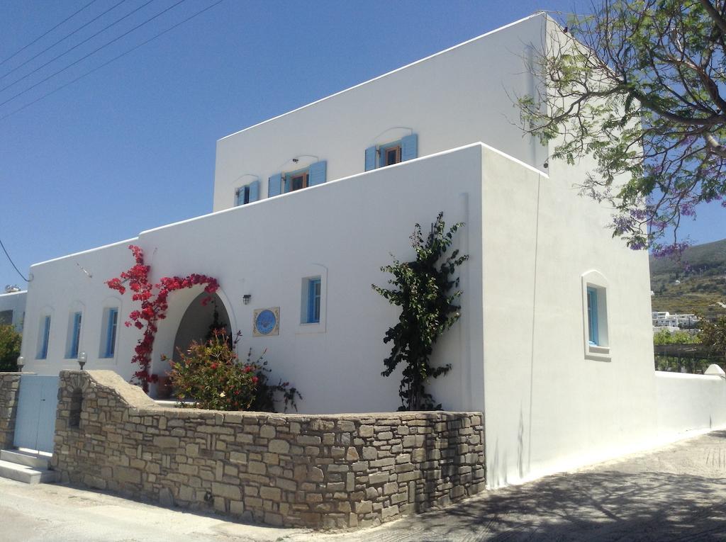 פארוס Rodia Studios & Apartments מראה חיצוני תמונה